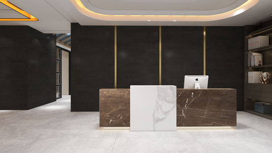 Matinės akmens masės plytelės, PEI 4 ir R9 slidumo klasė, tinkamos vidaus ir lauko grindims, tamsios spalvos.