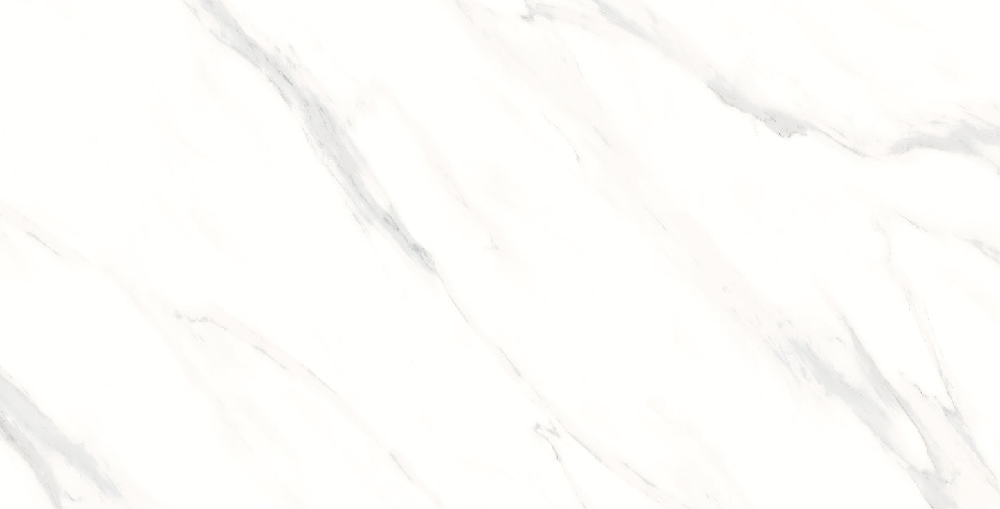 Poliruoto paviršiaus, akmens masės plytelė, balta, su pilkais raštais, atspari karščiui ir šalčiui, tinka terasoms ir lauko zonoms