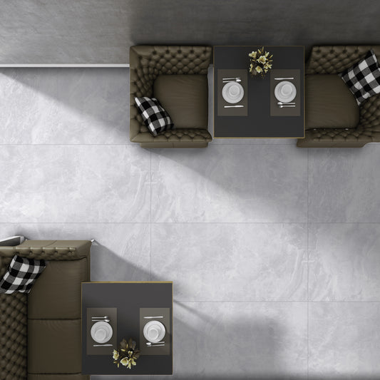 Baltos perlų spalvos matinės akmens masės plytelės PEI 4, tinkamos grindims ir sienoms.