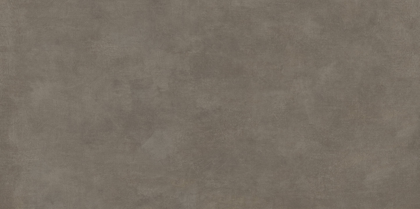 Patvarios akmens masės plytelės su saugiu neslidžiu paviršiumi.